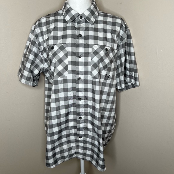 Under Armour Other - Under Armour Heat Gear Gray Plaid SS Button Front Fishing Shirt